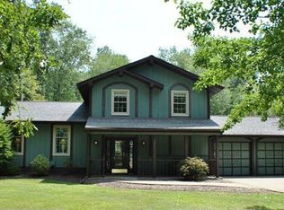 321 Crosse Rd, Amherst, OH 44001