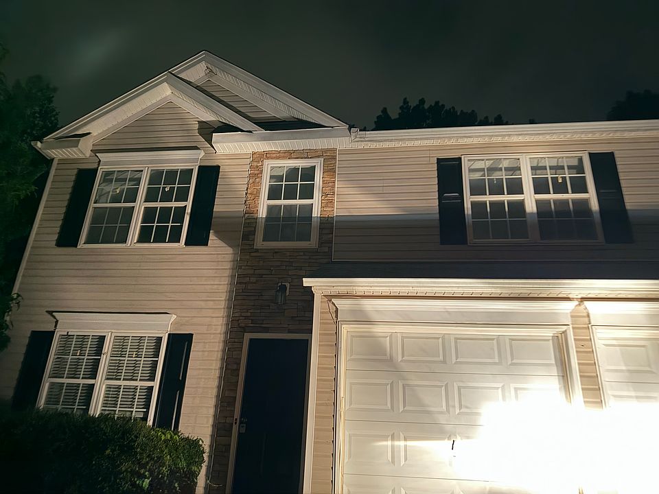 1st image of 10709 Haddington Dr NW