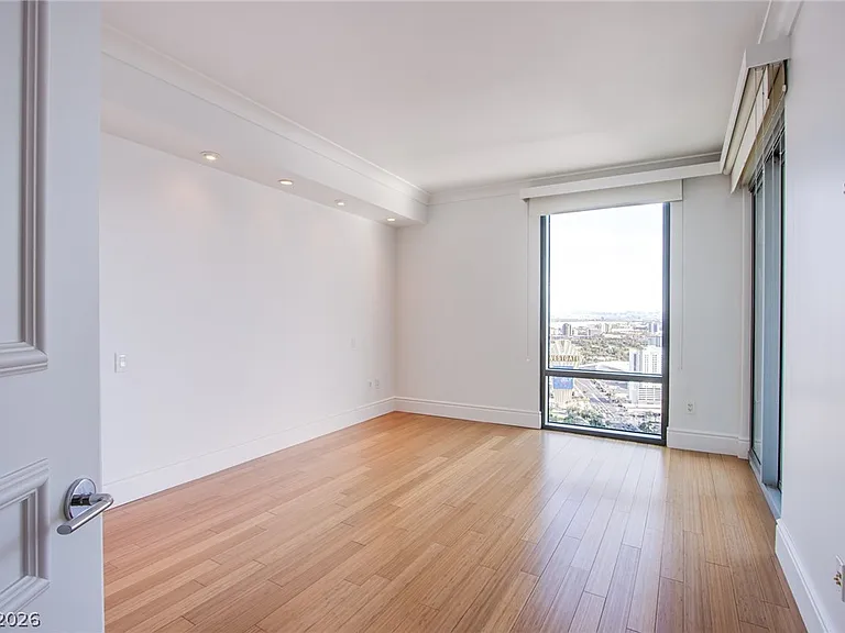 222 Karen Ave #4005 — Photo 14