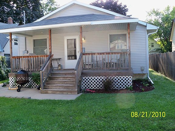 2nd image of 3741 28th Ave S