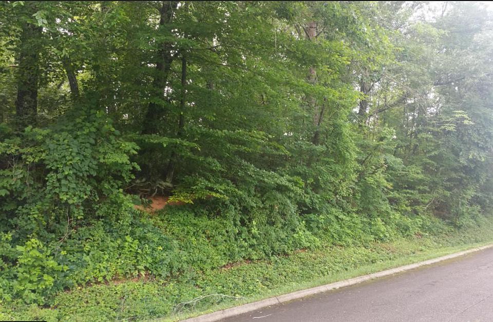 1st image of Westbury Dr