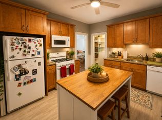 67 Lexington Ave #1, Somerville, MA 02144