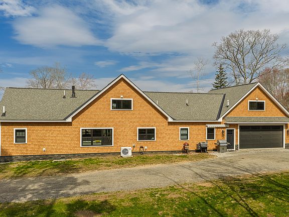 3rd image of 34 Eider Road