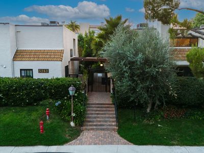 5243 Yarmouth Ave Unit 31, Encino, CA, 91316