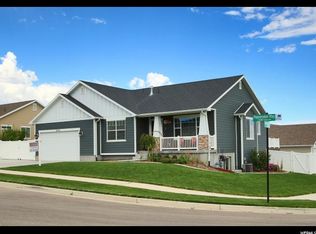 6512 W Peacemaker Way, Herriman, UT 84096
