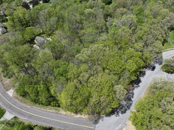 11 School Road, East Haddam, CT 06469