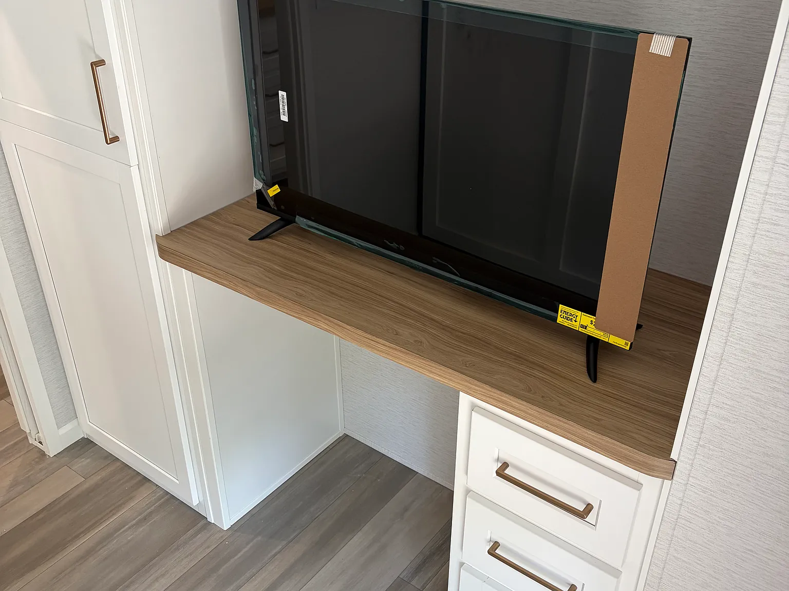 2 bed, $3,495 — Photo 4