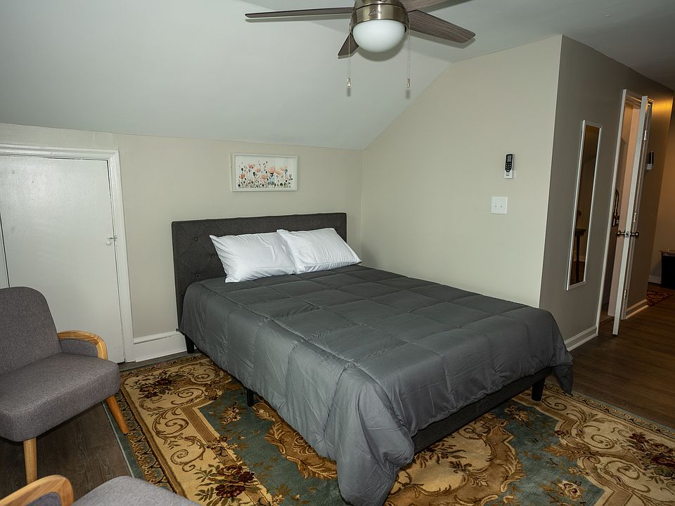 Private Bedroom