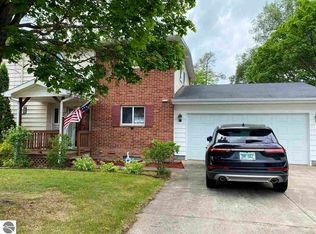 9312B Maryland St, Oscoda, MI 48750