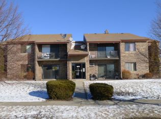 9870 Cordoba Ct, Orland Park, IL