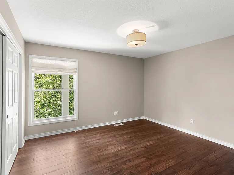18052 Hobbit Ct — Photo 13