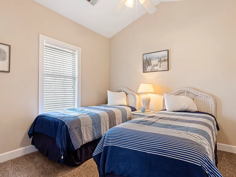 4843 Carnation Cir #305 — Photo 16