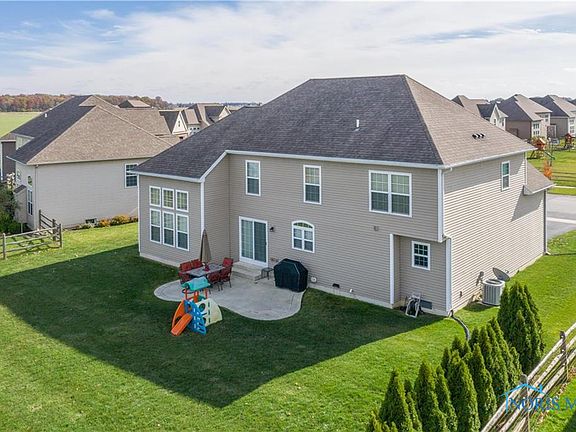 3rd image of 4205 Morgan Pl