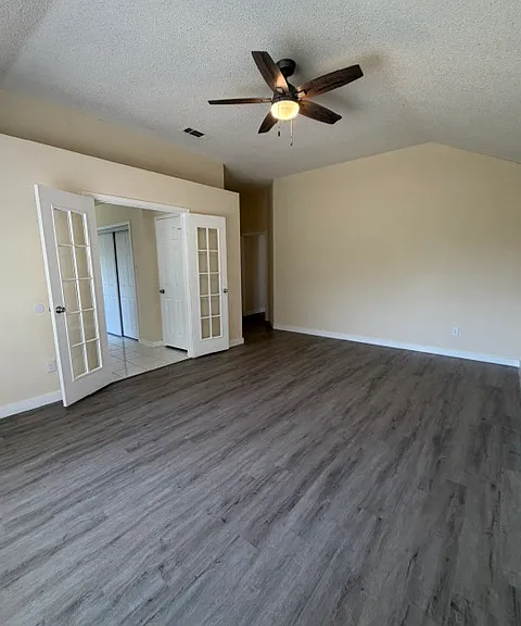 1117 Gordon Oaks Dr — Photo 10