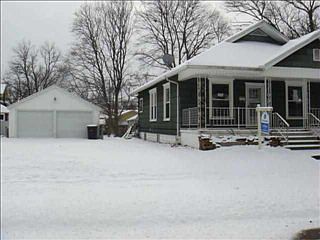 2nd image of 1005 Cedar St