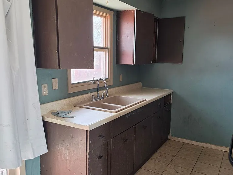 3008 S Phillips Ave — Photo 17