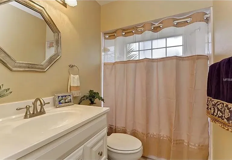 10494 Saint Tropez Pl — Photo 19