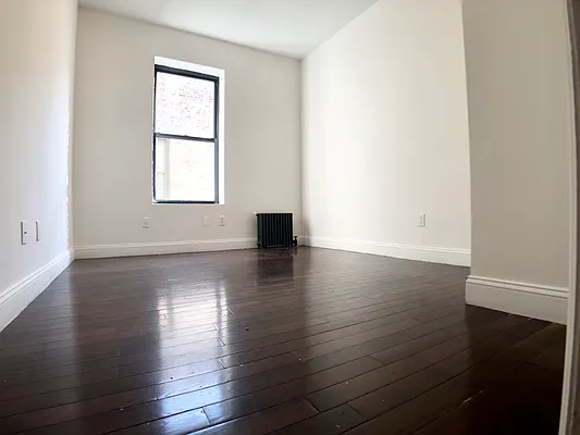 Rented by MOTION New York | media 8