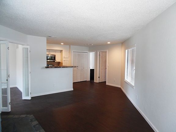 Looking into living area.