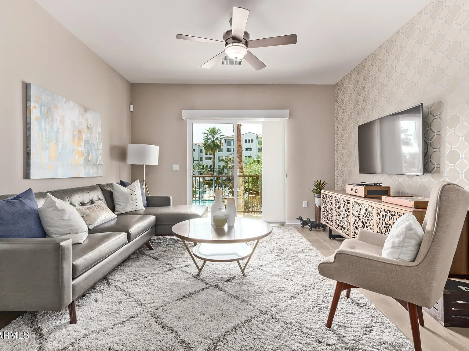 2 bed, 2.0 bath, 1346 sqft, $3,800 — Photo 2