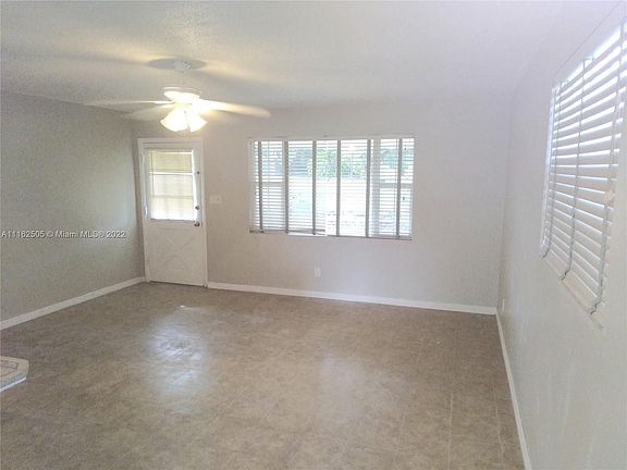 3rd image of 1570 SW 115th Ave #1570