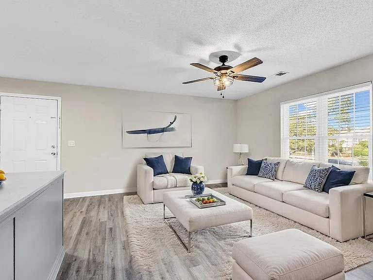 3687 Claypond Rd #D — Photo 31
