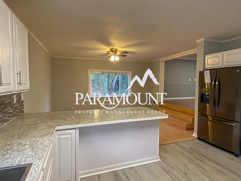 4441 Perry Ave NE — Photo 4
