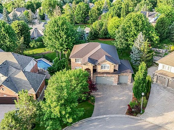 3rd image of 112 Dirksen Ct
