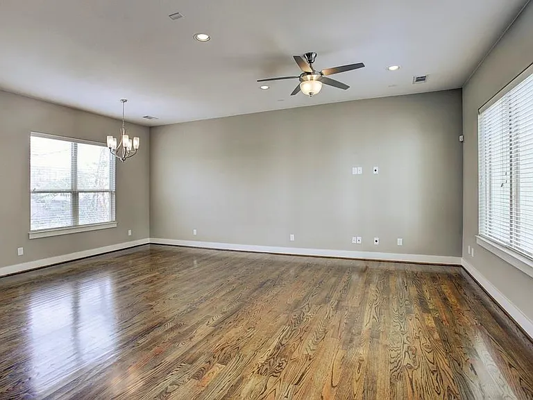 1535 Malone St — Photo 11