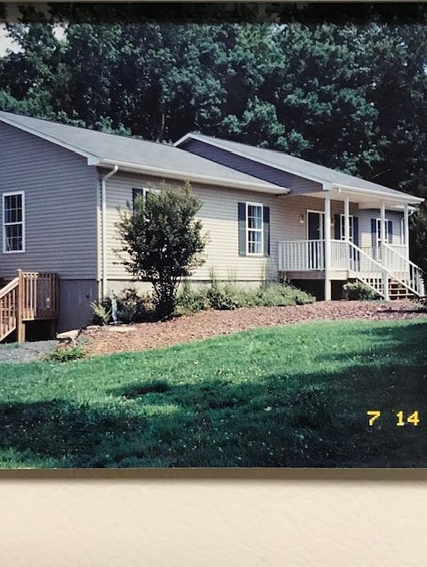 3 Bd, 2 Bath 24 Acres & Barn