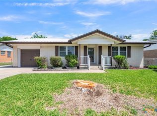 1009 E Robertson Ave, Copperas Cove, TX 76522