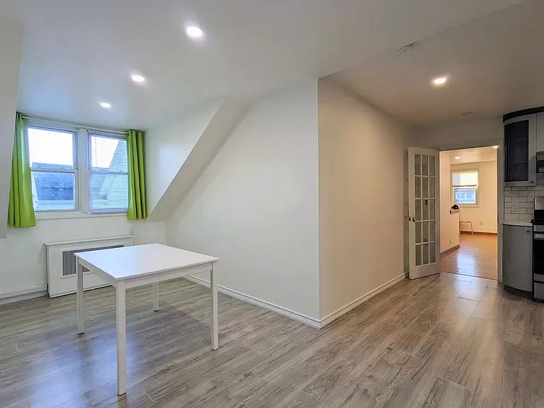 146 Macfarland Ave #2 — Photo 4