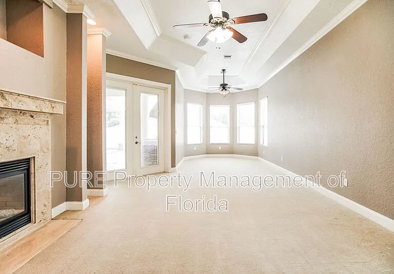 1035 SW 33rd Pl — Photo 12