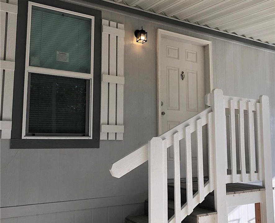 1st image of 32961 Mesa Dr