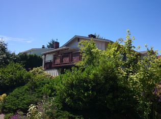 7117 28th Ave NW, Seattle, WA 98117