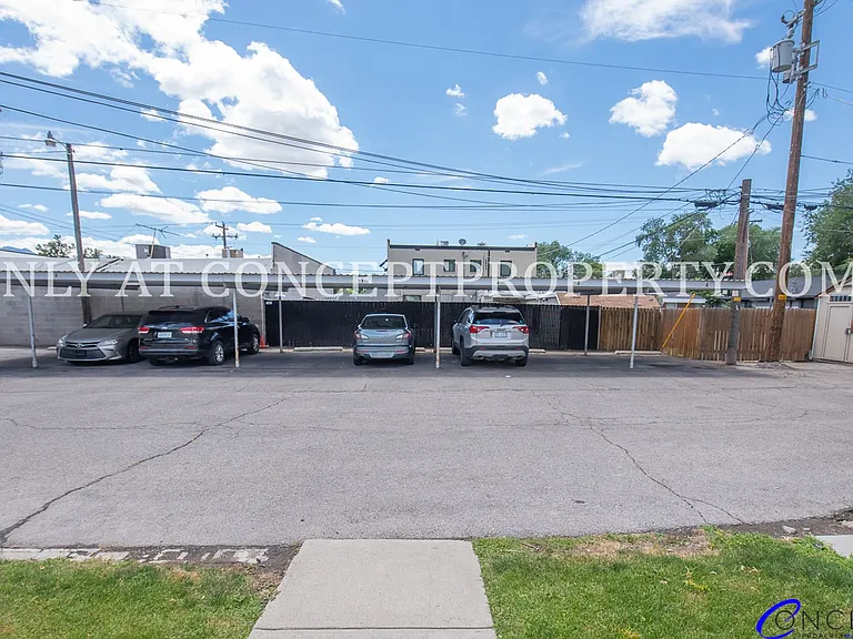 466 E Woodland Ave — Photo 31