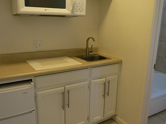 2nd image of 12730 Mitchell Ave APT 1A
