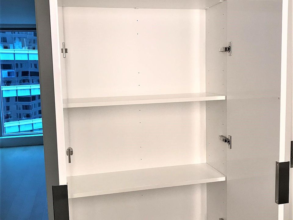 Bathroom storage