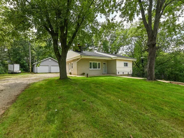 30807 Grand DRIVE, Waterford, WI 53185