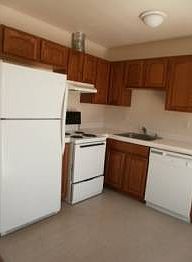 3rd image of 1575 E Courtney Pl Unit 1