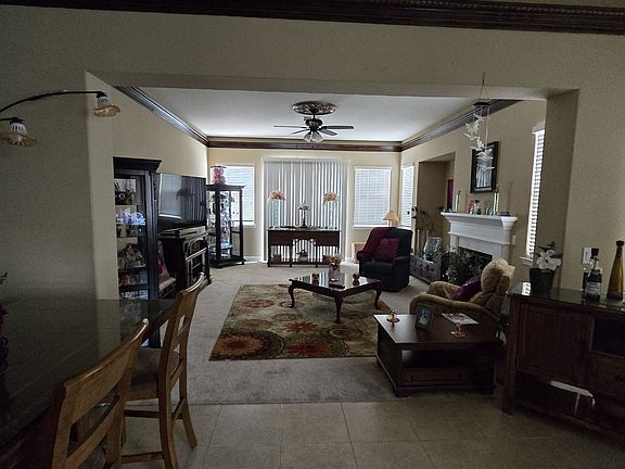 3rd image of 100 Koch Dr