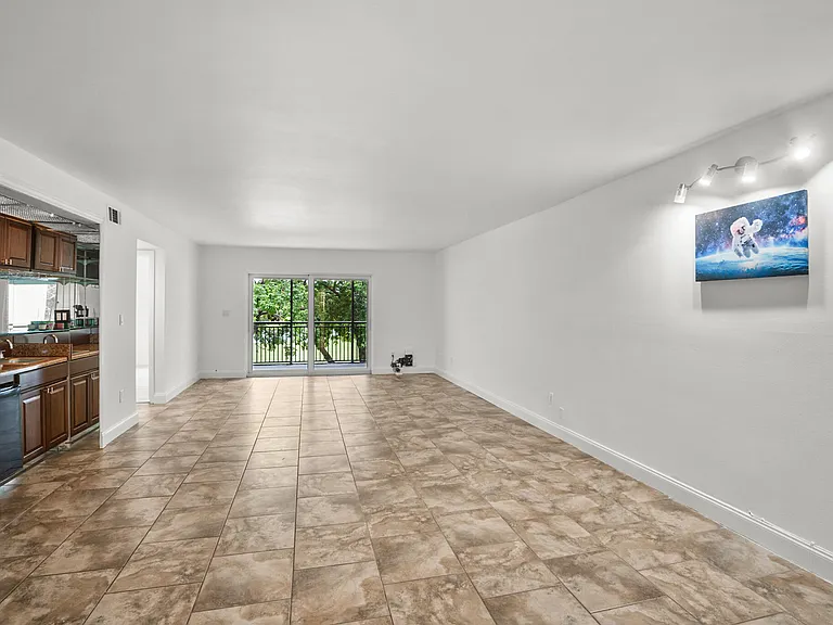 16141 Blatt Blvd #307 — Photo 9