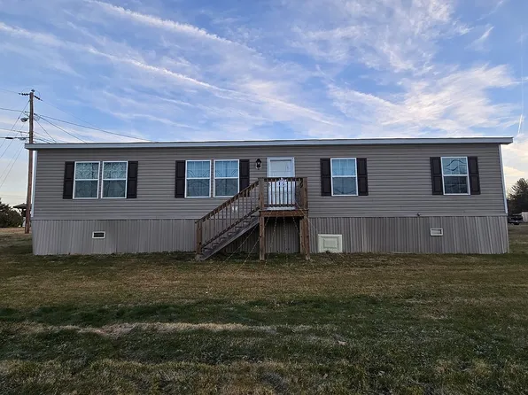 15 Park Ln, Crimora, VA 24431