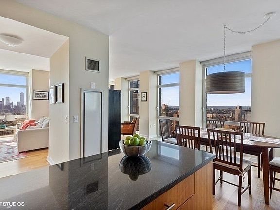 5th image of 11 E 29th St APT 45A