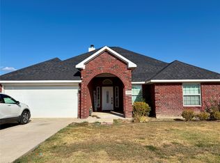 4009 Wagon Wheel Dr, Sanger, TX 76266