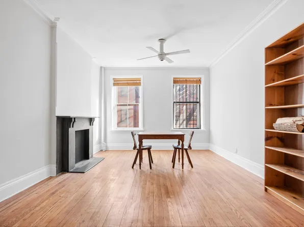 306 West 4th Street image 1 of 8