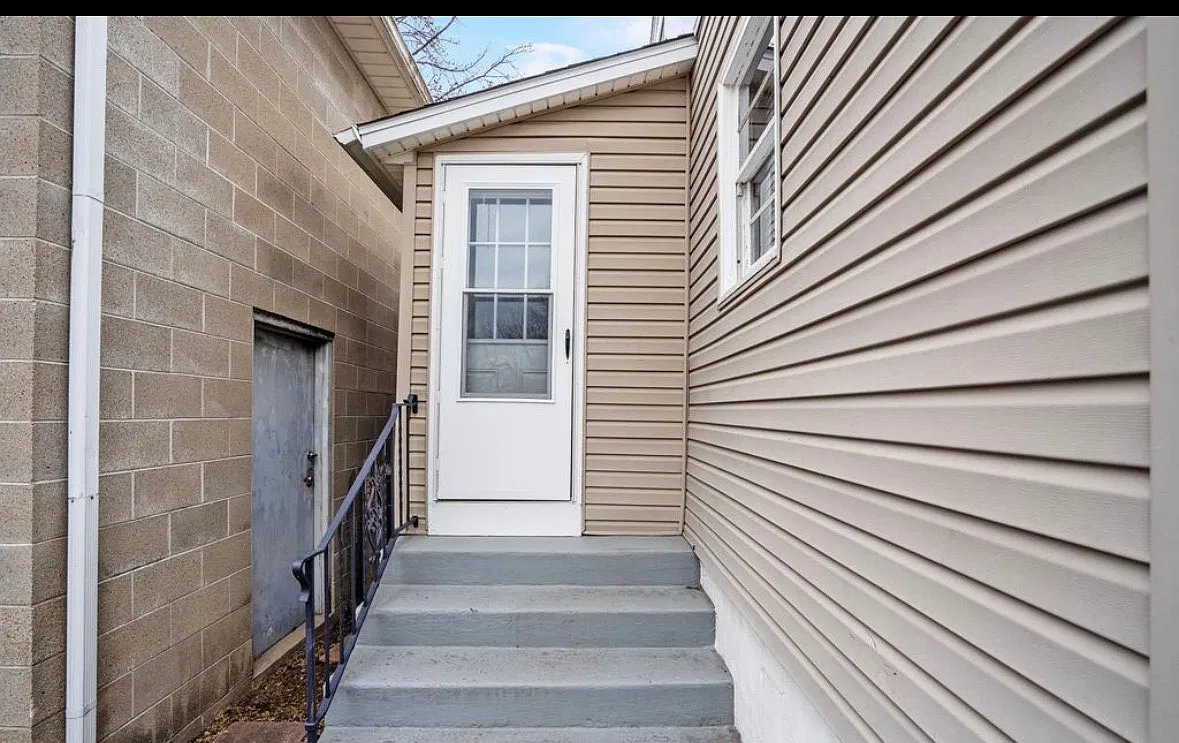 4 bed, 2000 sqft, $950 — Photo 4