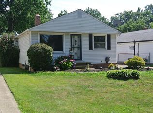 32868 Barbara Ave, Eastlake, OH 44095