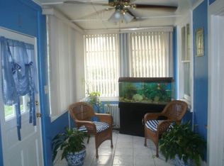 413 E 6th Ave, Roselle, NJ 07203