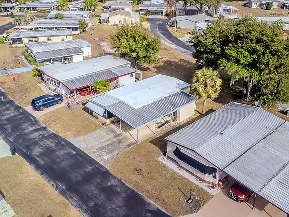 2nd image of 25828 Hacienda Dr